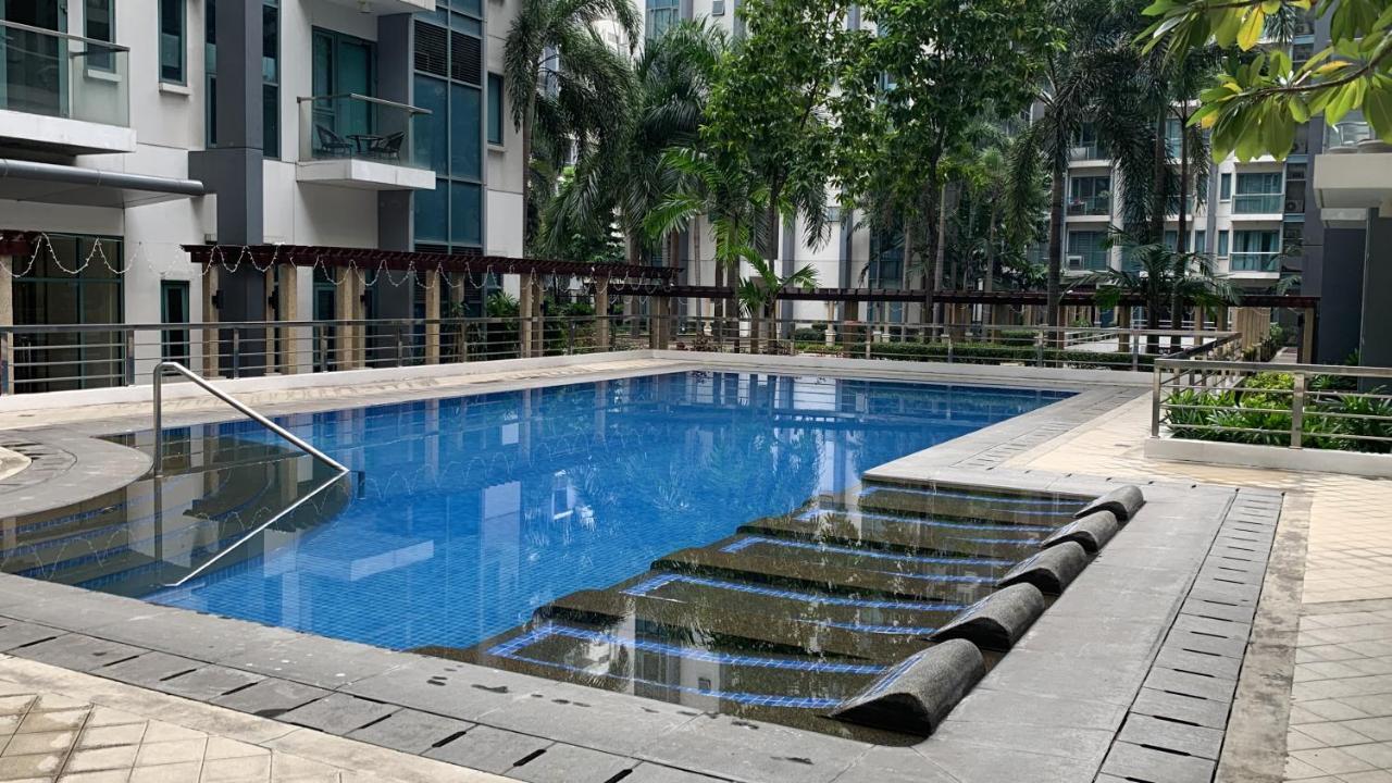 פאסאי Two Palm Tree Villas Condominium - Studio 8Th Fl With Balcony - Across Terminal 3 Airport מראה חיצוני תמונה