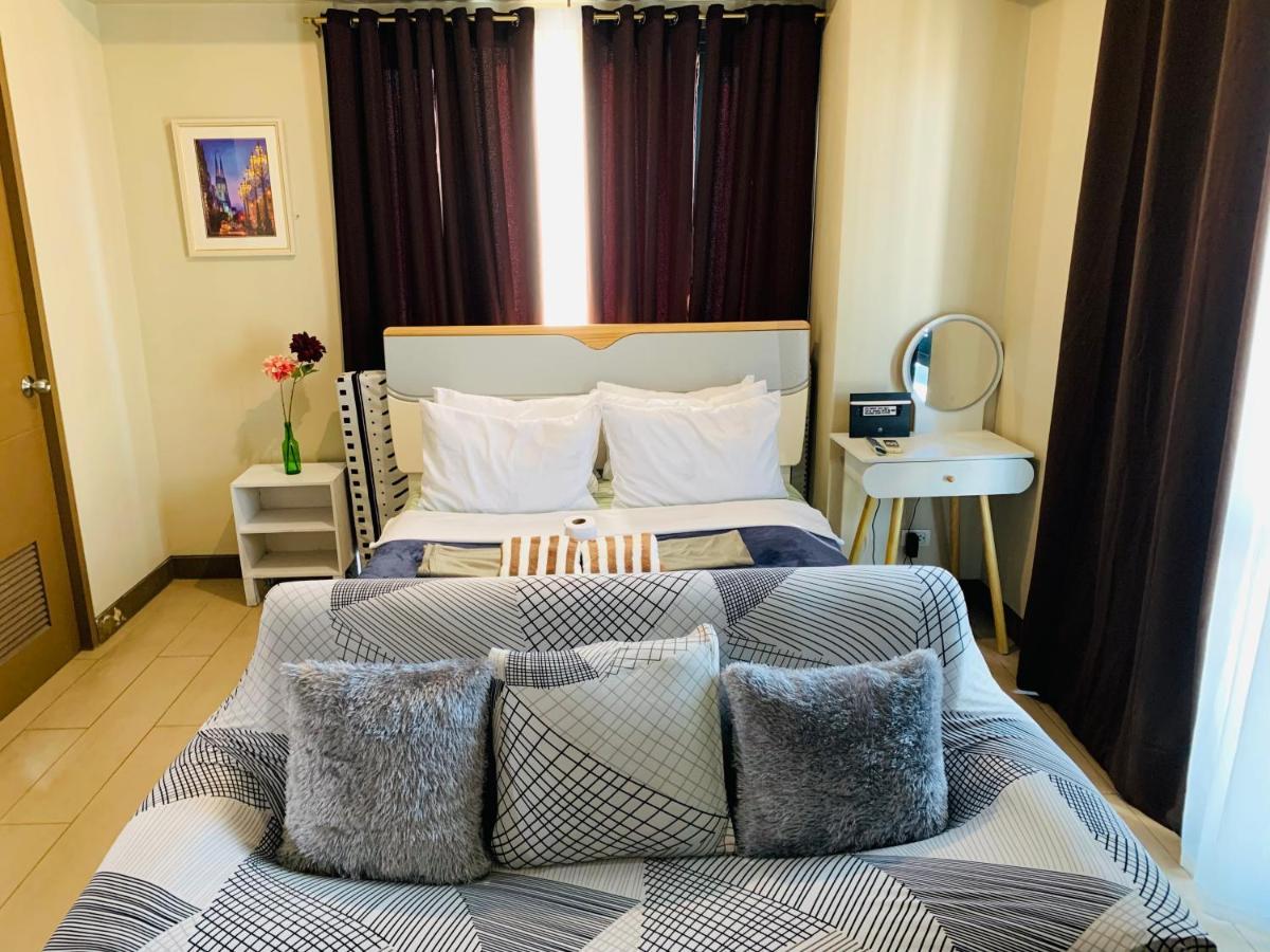 פאסאי Two Palm Tree Villas Condominium - Studio 8Th Fl With Balcony - Across Terminal 3 Airport מראה חיצוני תמונה