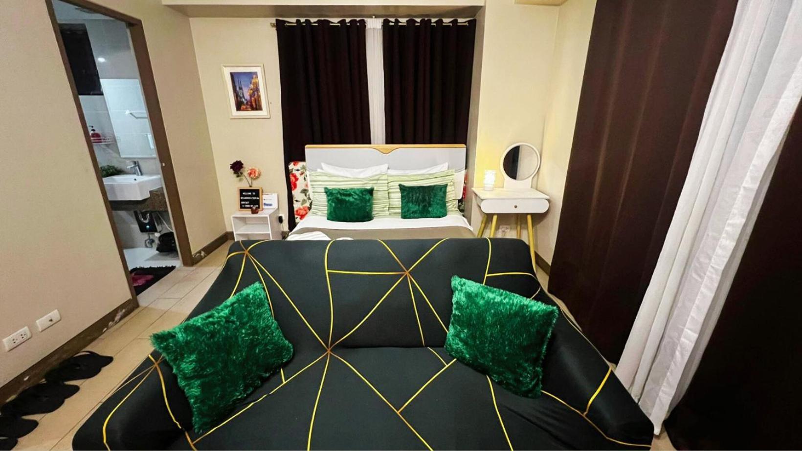 פאסאי Two Palm Tree Villas Condominium - Studio 8Th Fl With Balcony - Across Terminal 3 Airport מראה חיצוני תמונה
