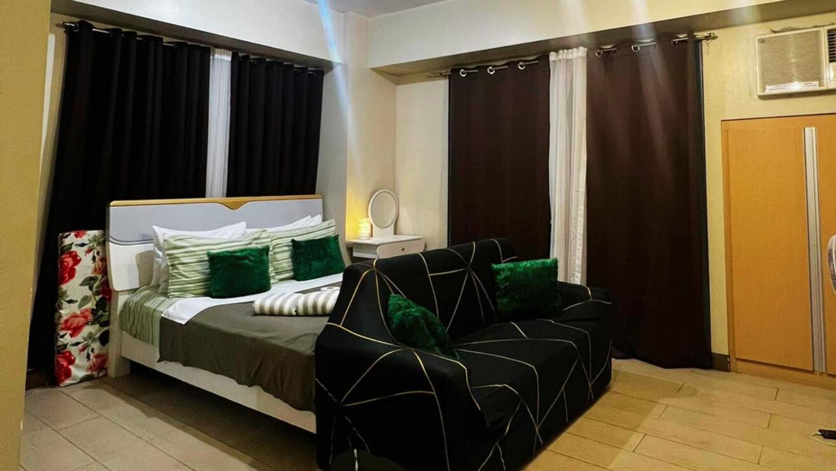פאסאי Two Palm Tree Villas Condominium - Studio 8Th Fl With Balcony - Across Terminal 3 Airport מראה חיצוני תמונה